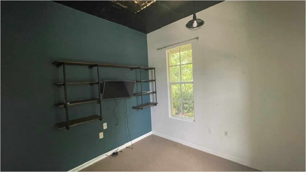 More Photos Of 12336 Tamiami Trl, Naples Office For Sale