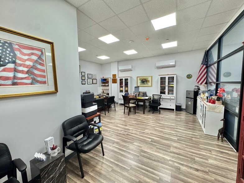 More Photos Of 251-73 Jericho Tpke, Bellerose Office For Sale