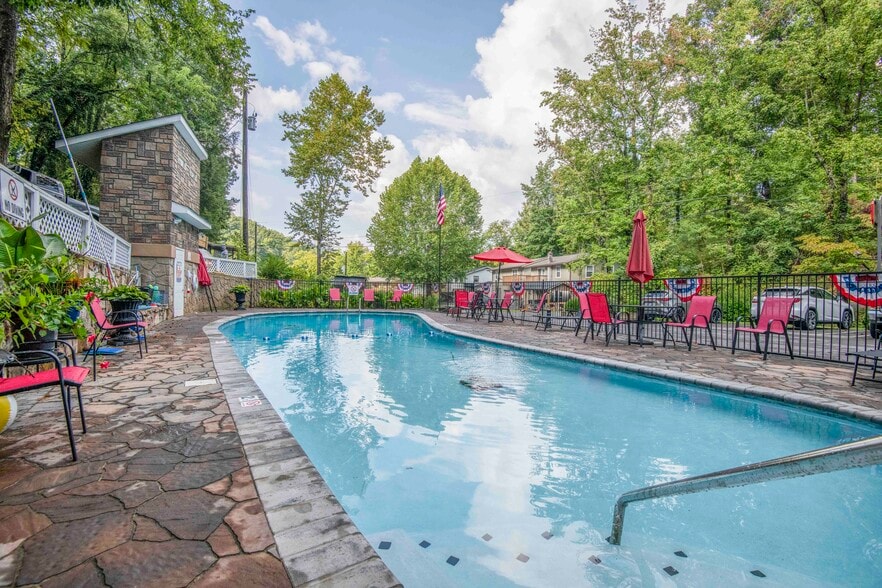 More Photos Of 251 Spring Valley Rd, Pigeon Forge Trailer Camper Park For Sale