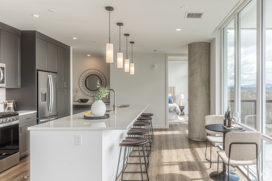 More Photos Of 3820 S River Pky, Portland Apartments For Lease