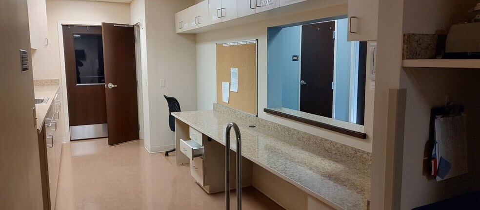 More Photos Of 4450 Union St, Johnstown Medical For Sale