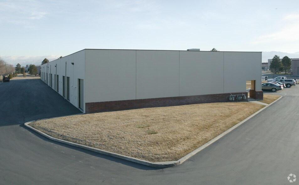 More Photos Of 2724-2727 S 3600 W, Salt Lake City Flex For Lease