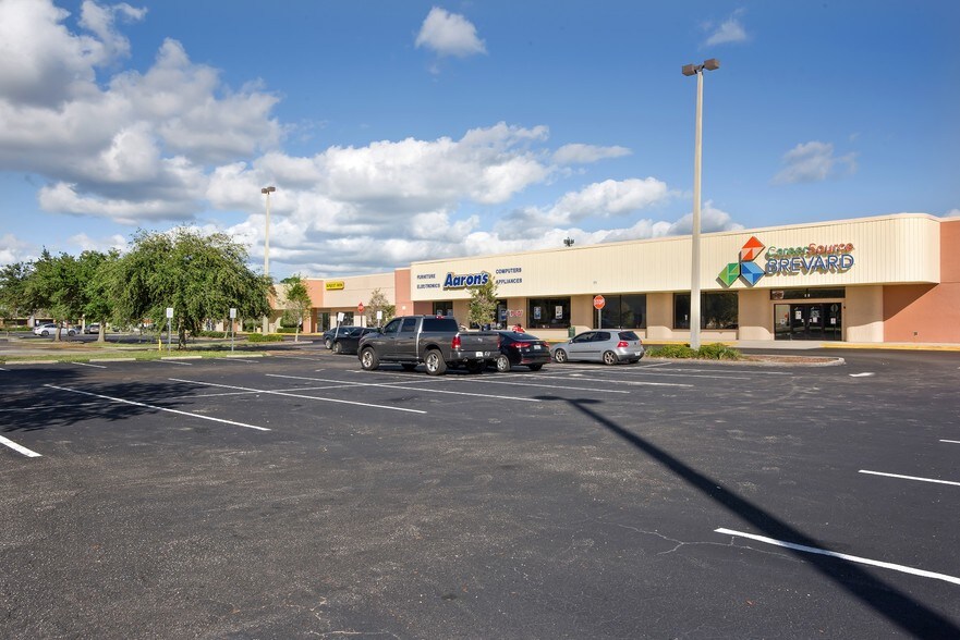 More Photos Of 5275 Babcock St NE, Palm Bay General Retail For Sale