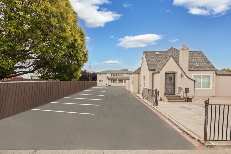 More Photos Of 2090 Marina Blvd, San Leandro Apartments For Sale