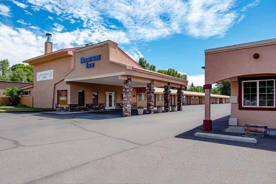 More Photos Of 37760 US Highway 50, Gunnison Hotel For Sale