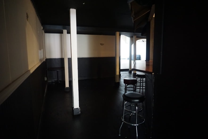 More Photos Of 840 Ralph David Abernathy Blvd SW, Atlanta Storefront For Lease