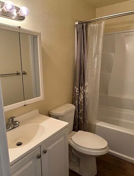 More Photos Of 163 Pleasant Ave, Auburn Apartments For Sale