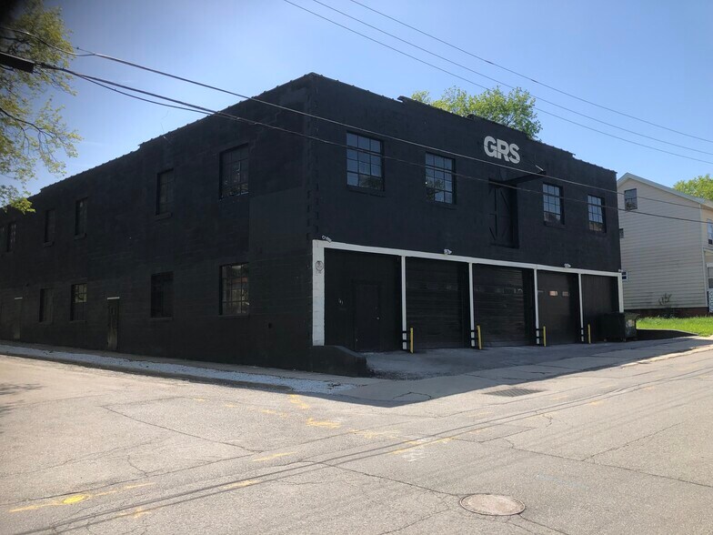 Primary Photo Of 143 Garden St, Poughkeepsie Distribution For Lease