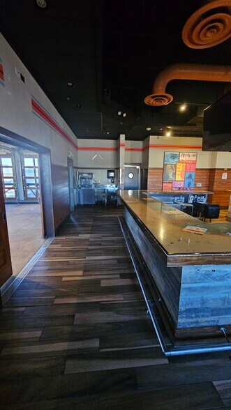 More Photos Of 3701 Call Field Rd, Wichita Falls Restaurant For Lease