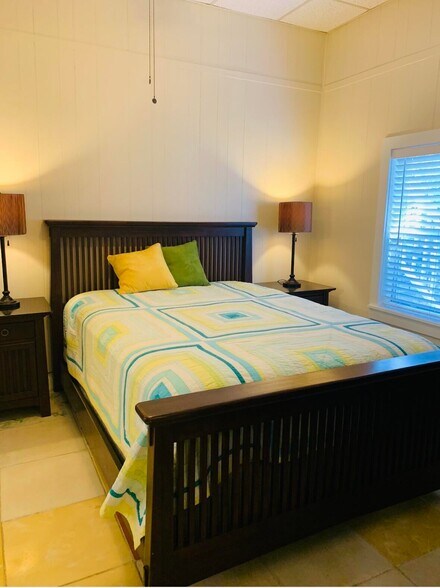 More Photos Of 1122 Simonton St, Key West Apartments For Sale