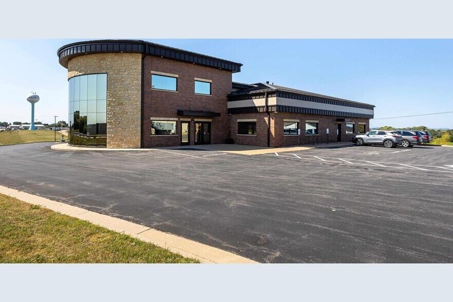 More Photos Of 3681 Prism Ln, Kieler Office For Sale