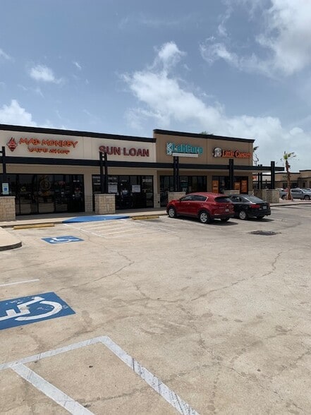 More Photos Of 1702 Highway 181 Hwy, Portland Unknown For Lease
