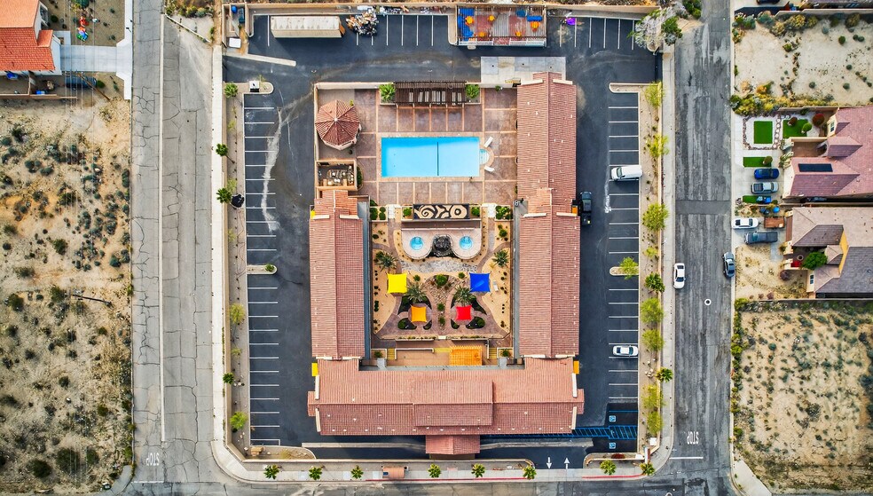 More Photos Of 67485 Hacienda Ave, Desert Hot Springs Hotel For Sale