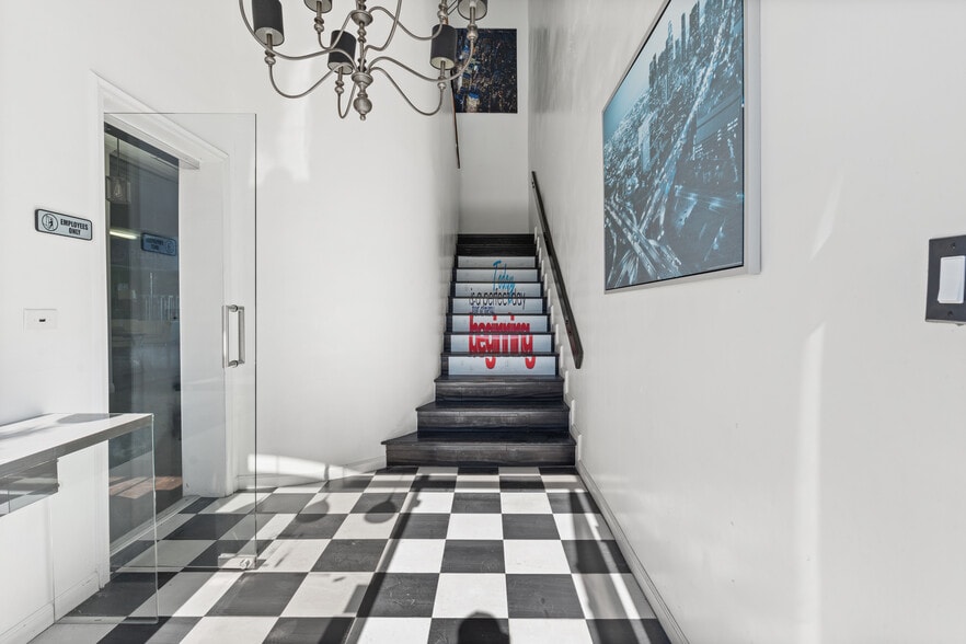 More Photos Of 2321 Torrance Blvd, Torrance Loft Creative Space For Sale