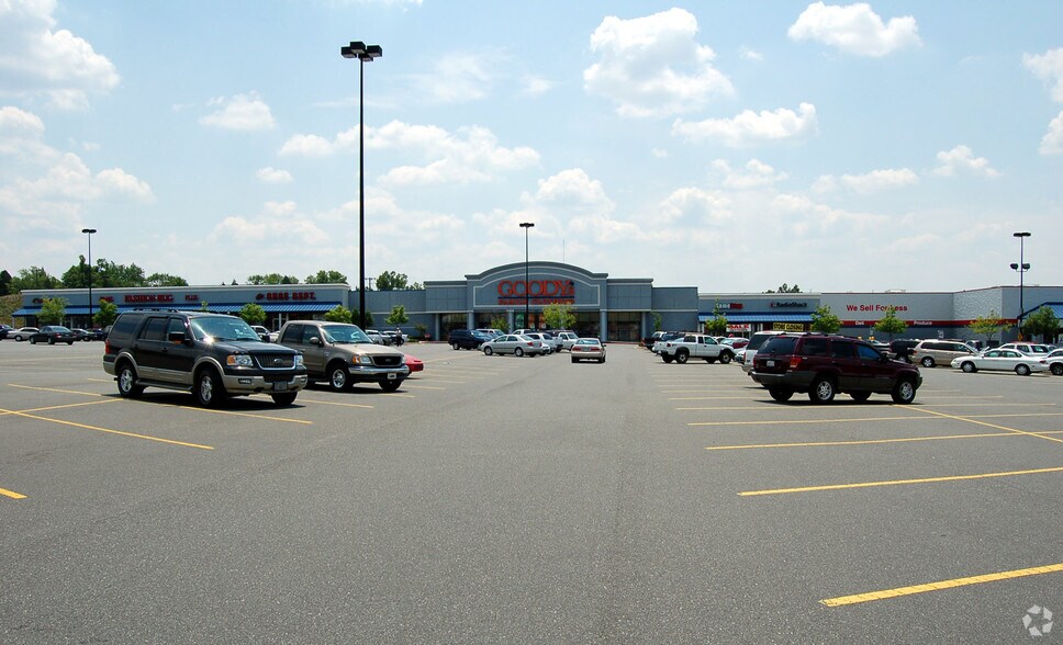 More Photos Of 150-200 Concord Commons Pky SW, Concord Unknown For Lease