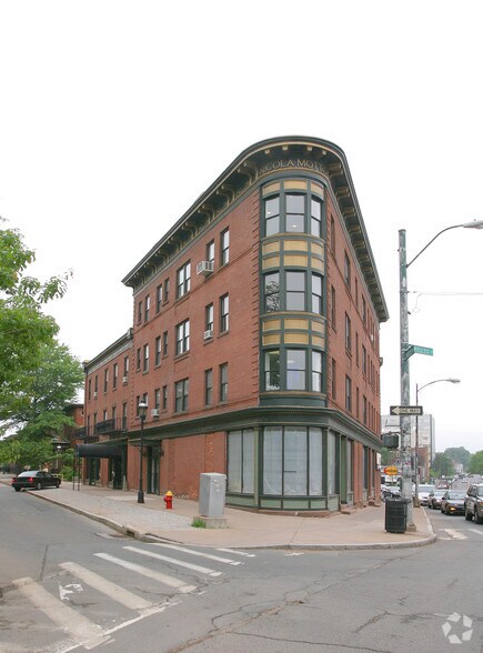 More Photos Of 1 Congress St, Hartford Office For Lease