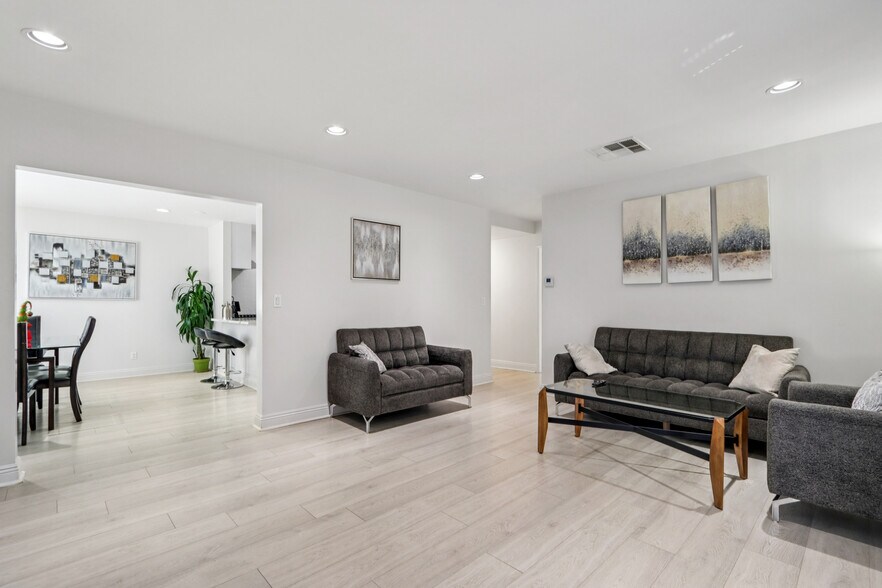 More Photos Of 16428 Halsted St, North Hills Multifamily For Sale