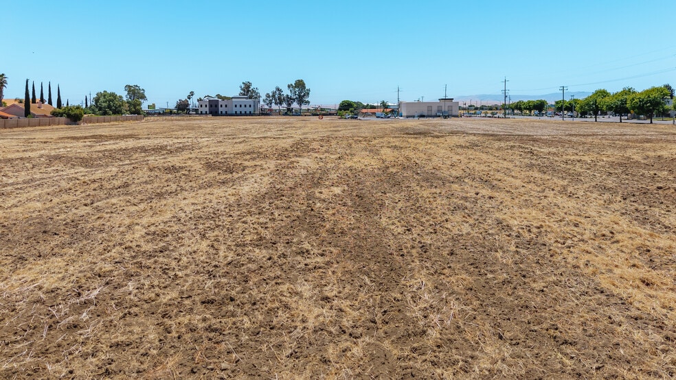 More Photos Of Ward Rd & E Pacheco Blvd, Los Banos Land For Sale