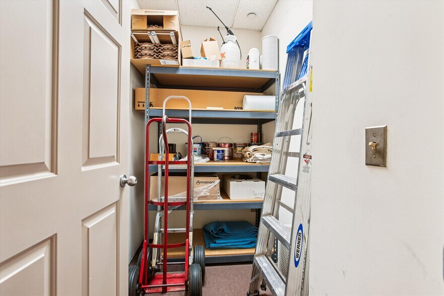 More Photos Of 1501 Duke St, Alexandria Office For Lease