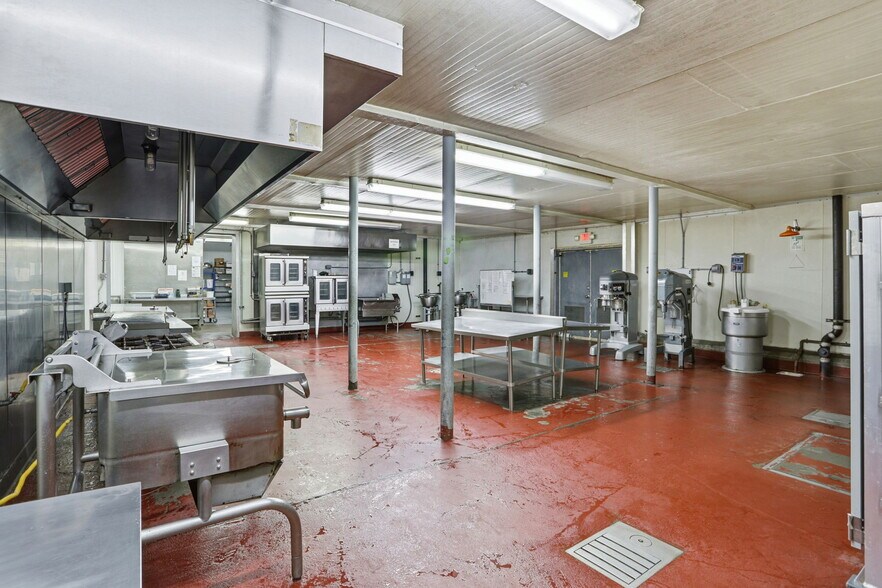 More Photos Of 1266 E Julian St, San Jose Food Processing For Sale