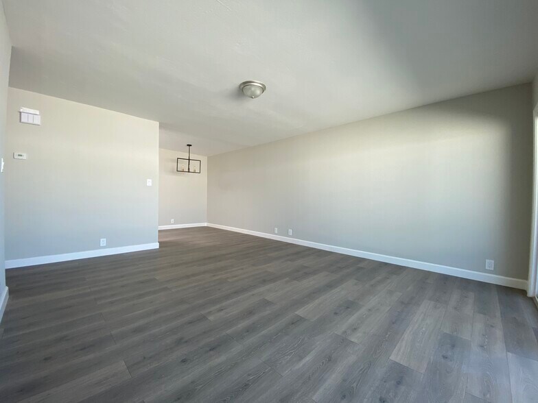 More Photos Of 631 Masonic Way, Belmont Apartments For Sale