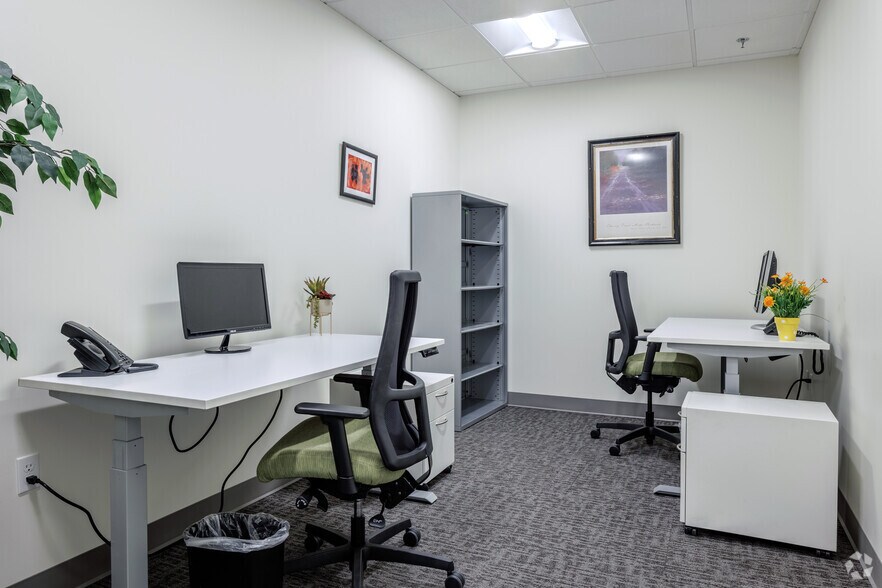 More Photos Of 355 S Teller St, Lakewood Coworking Space