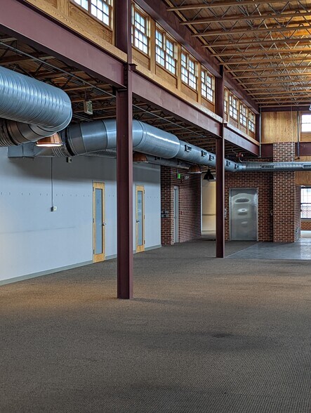 More Photos Of 900 S Wolfe St, Baltimore Office For Sale