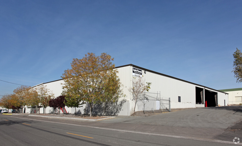 Primary Photo Of 1955 Timber Way, Reno Warehouse For Lease