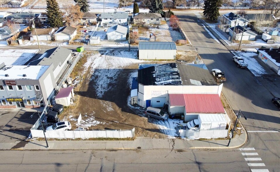 Primary Photo Of 9903 100 St, Morinville Recycling Center For Sale