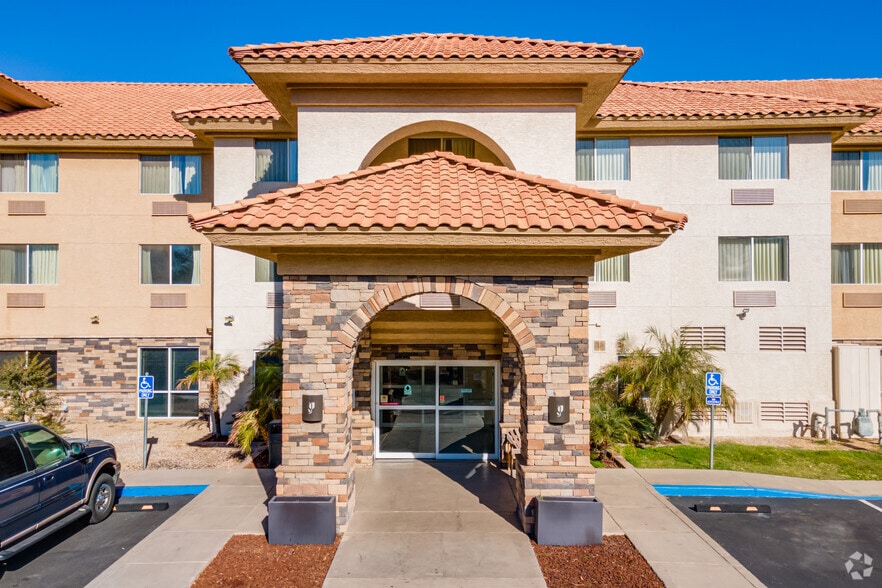 More Photos Of 7425 W Chandler Blvd, Chandler Hotel For Sale