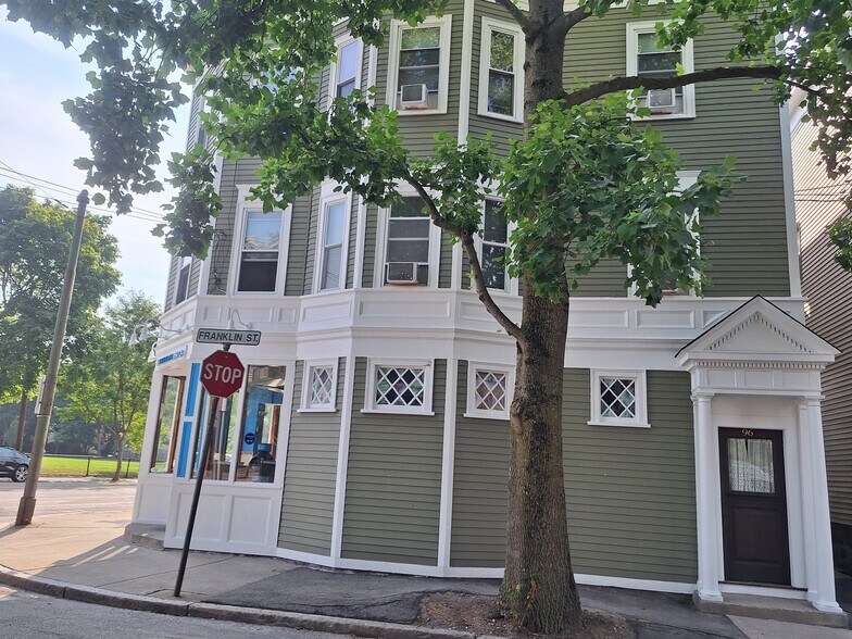 More Photos Of 96 Franklin St, Brookline Storefront Retail Residential For Sale