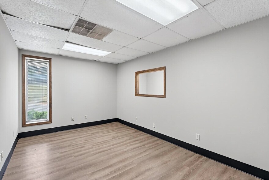 More Photos Of 725 Bryant Rd, Spartanburg Manufacturing For Sale