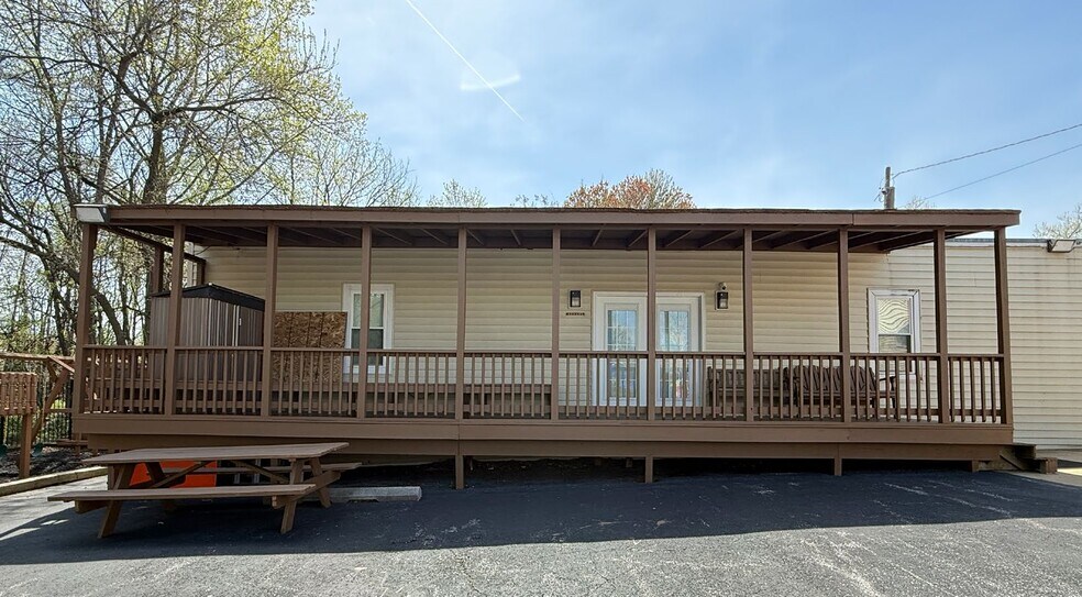 More Photos Of 12323 Bluhill Rd, Silver Spring Religious Facility For Sale