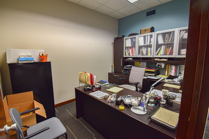 More Photos Of , Tuscaloosa Unknown For Sale