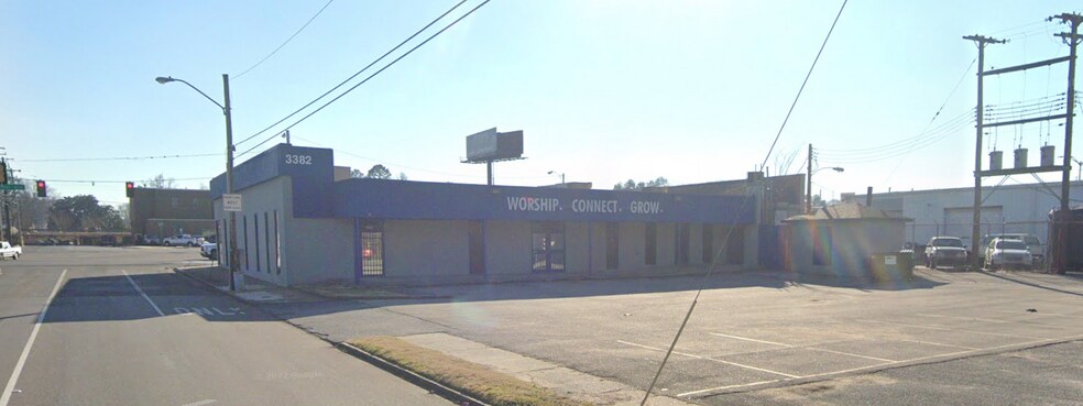 More Photos Of 3380 Summer Ave, Memphis Freestanding For Lease