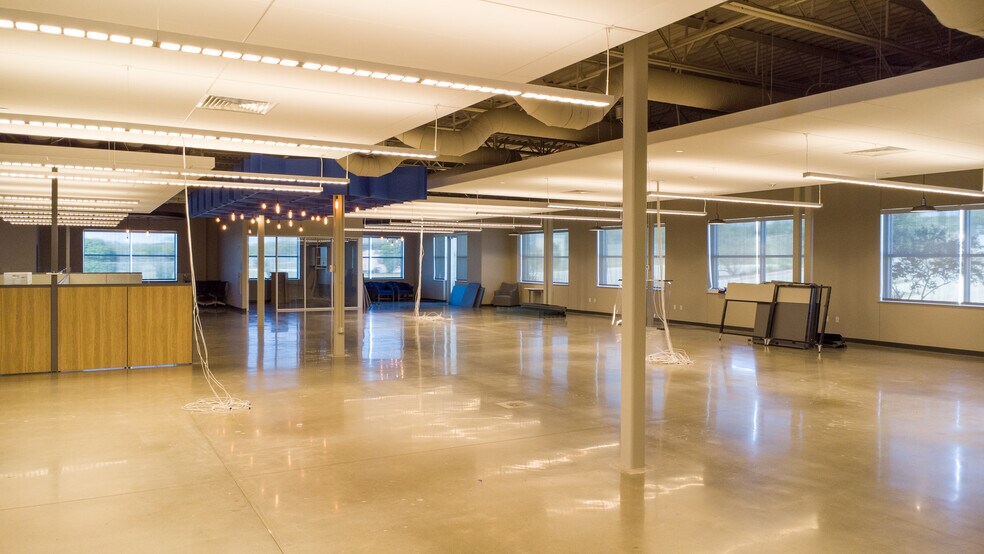 More Photos Of 200 Bailey Ranch Rd, Aledo Medical For Lease