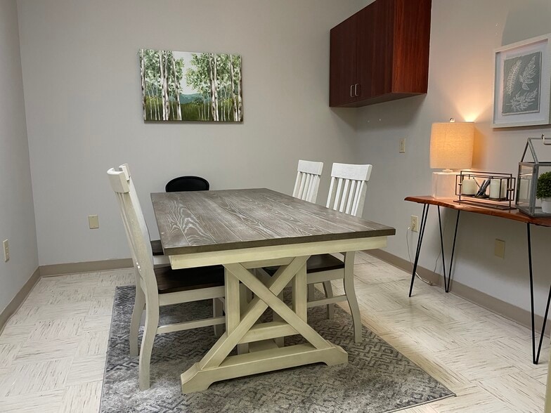 More Photos Of 6872 McCutcheon Rd, Chattanooga Storefront For Sale