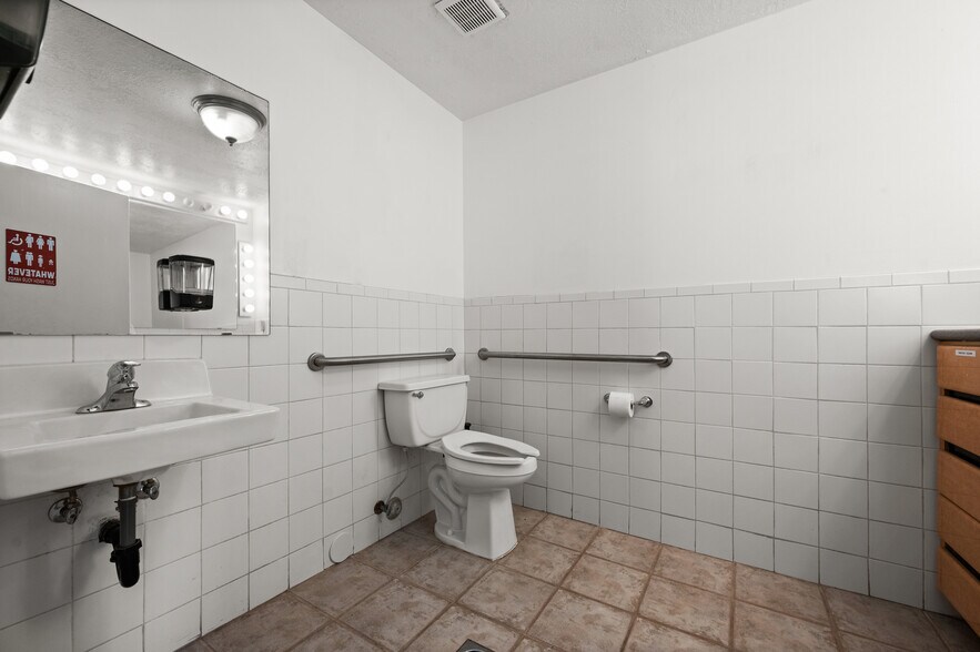 More Photos Of 789 W 1390 S, Salt Lake City Warehouse For Sale