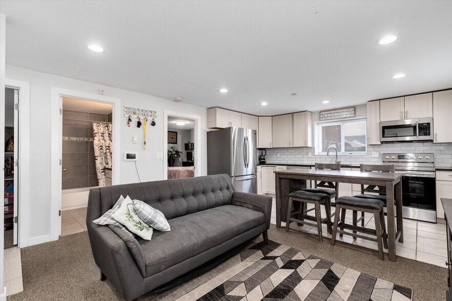 More Photos Of 3530 W Lehigh Ave, Denver Apartments For Sale