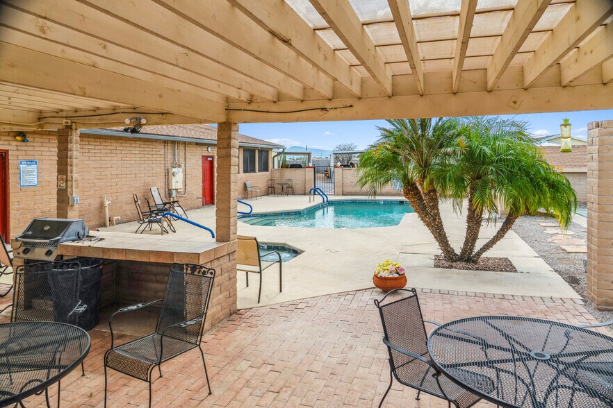 More Photos Of 13377 N Sandario Rd, Marana Manufactured Housing Mobile Home Park For Sale