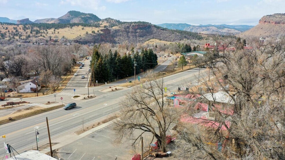 More Photos Of 160 E Main St, Lyons Restaurant For Sale