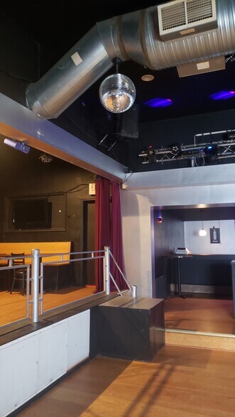 More Photos Of 3501 Birney Ave, Moosic Sports And Entertainment For Sale