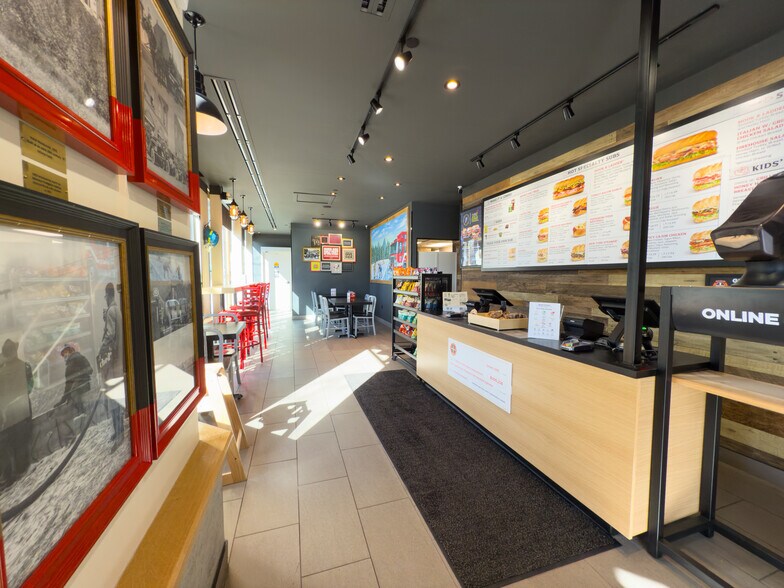 More Photos Of 8402 109 St NW, Edmonton Storefront Retail Office For Sale