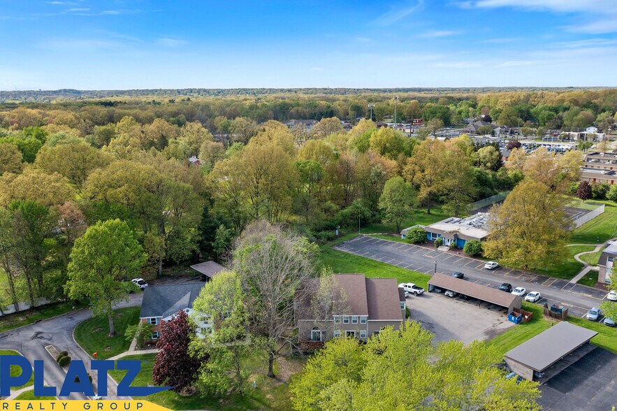 More Photos Of 7430 Becky Ct, Youngstown Apartments For Sale