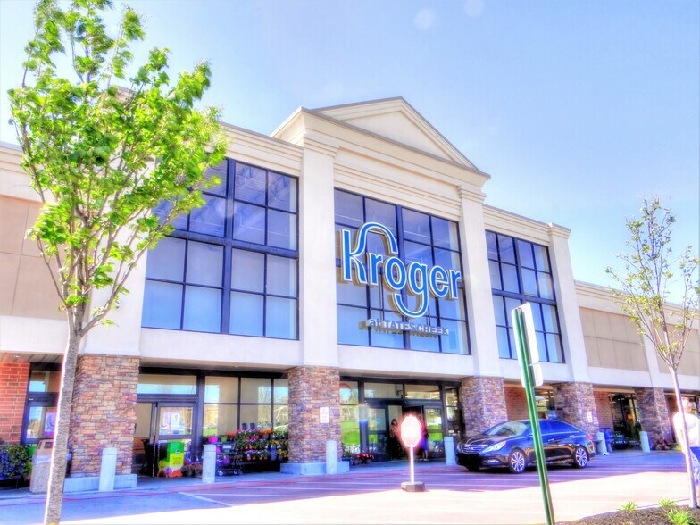 More Photos Of 4101-4191 Tates Creek Centre Dr, Lexington Unknown For Lease