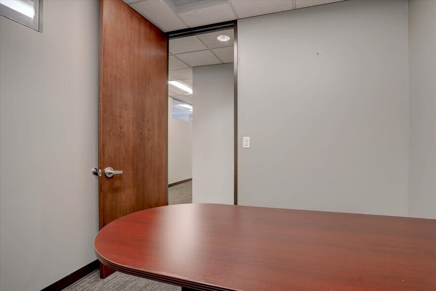 More Photos Of 140 E 19th Ave, Denver Office For Sale