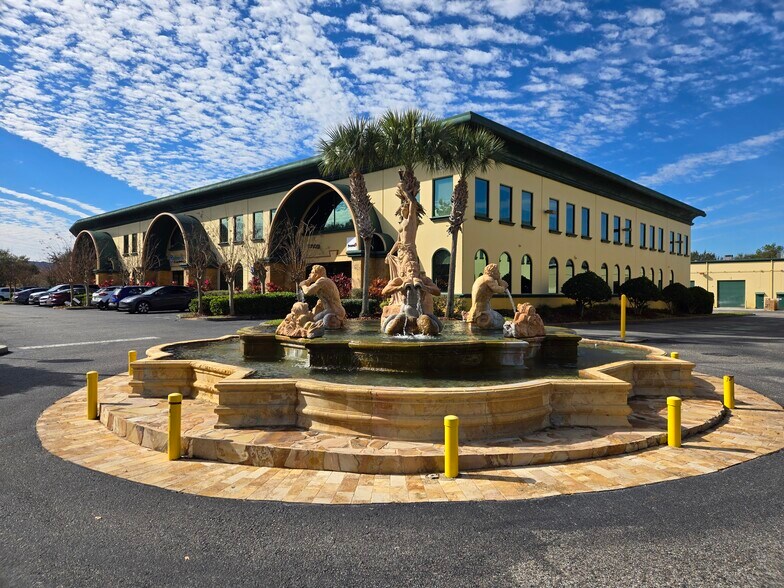 More Photos Of 6881 Kingspointe Pky, Orlando Business Park For Sale