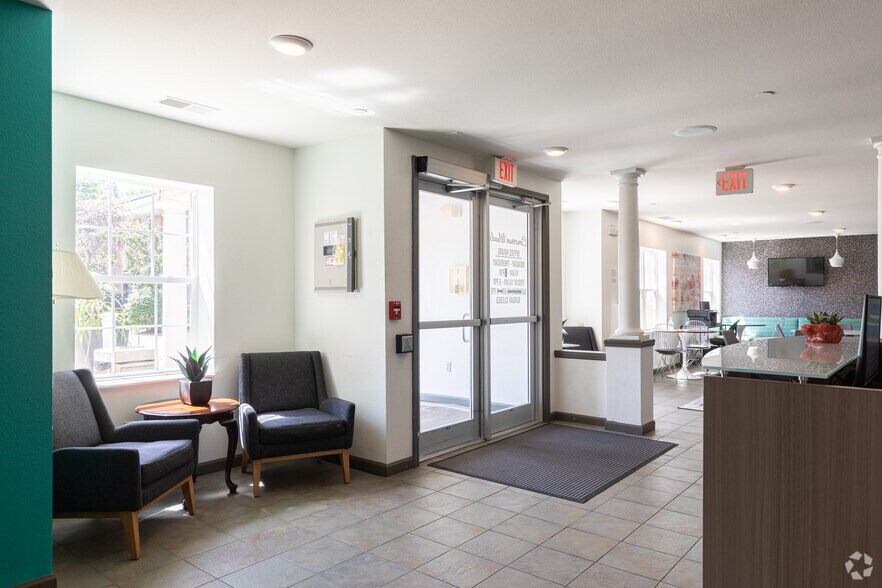 More Photos Of 1300 Cimarron Cir, Fairborn Apartments For Sale