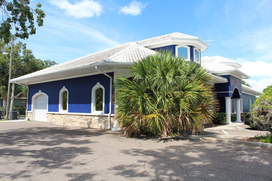 More Photos Of 5363 Central Ave, Saint Petersburg Office Residential For Lease