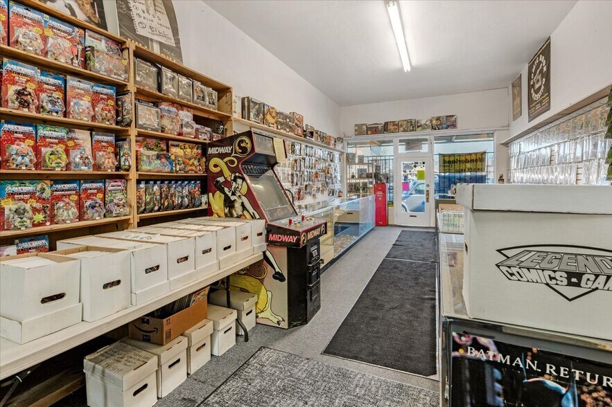 More Photos Of 1405-1415 N Van Ness Ave, Fresno Storefront For Sale